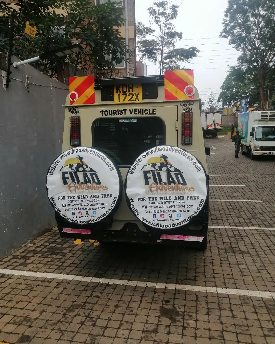 Filao Safari Car